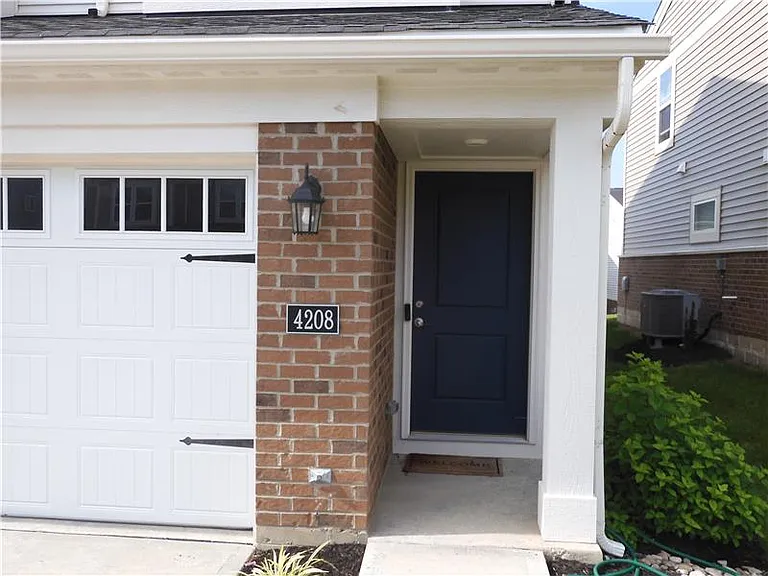 4208 Aine Dr — Photo 4