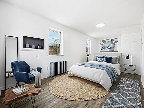 3rd image of 826 7th St