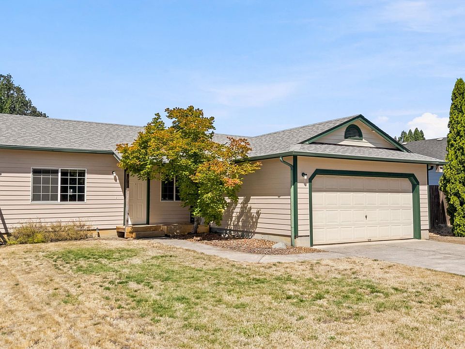 1st image of 620 McCall Way