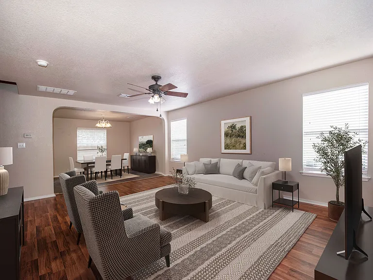 518 Reba — Photo 2