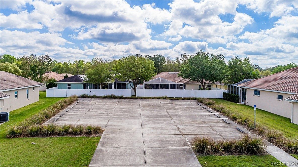 5076 Delacroix Dr, Brooksville, FL 34604 Zillow