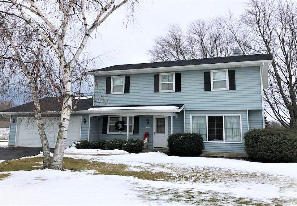 1st image of 1305 Center Ave