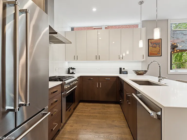 826 N Marshfield Ave #2N — Photo 8