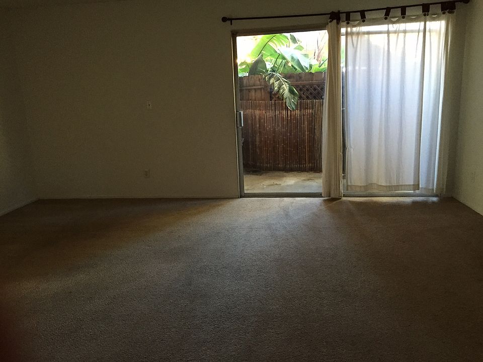 2nd image of 211 Avenida Santa Barbara APT C