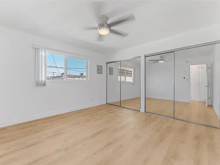 604 W G St #9 — Photo 10