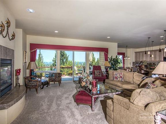 5th image of 8035 Silver Falls Dr