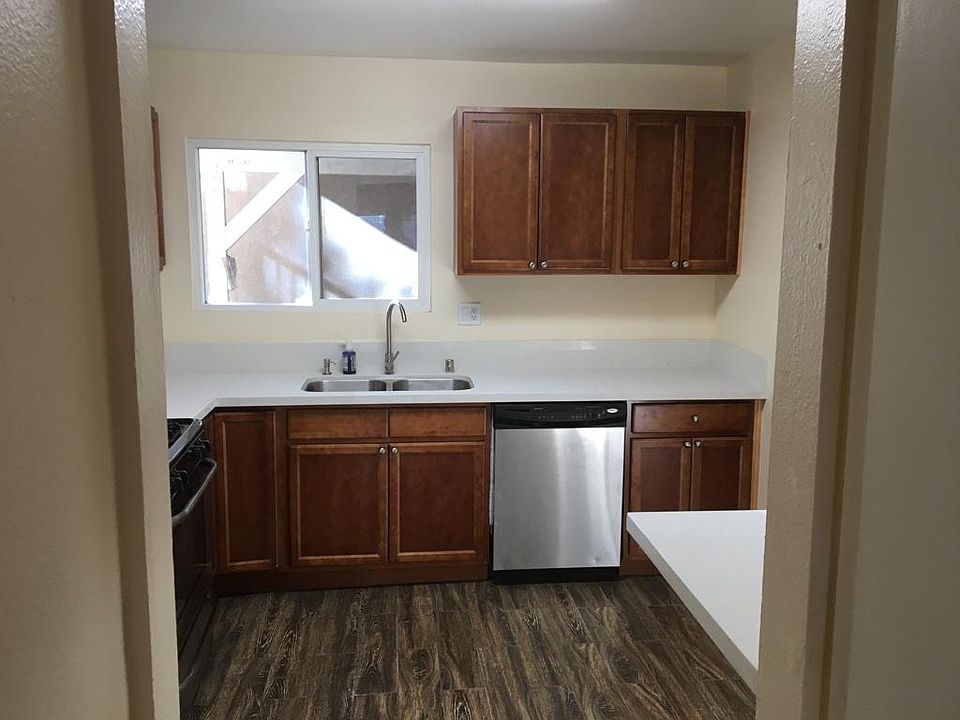 10331 Lindley Ave UNIT 106, Porter Ranch, CA 91326 | Zillow