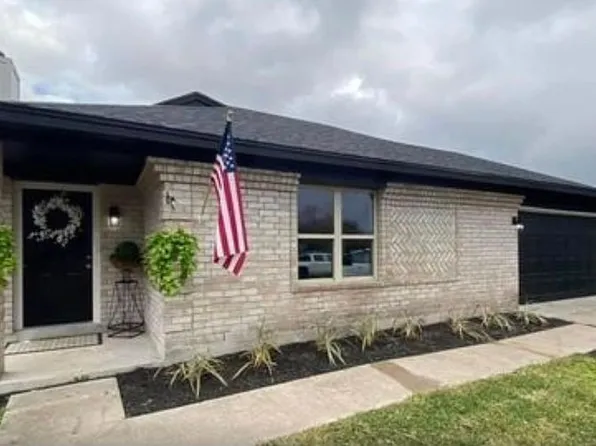 5917 Choctaw Dr, Corpus Christi, TX 78415