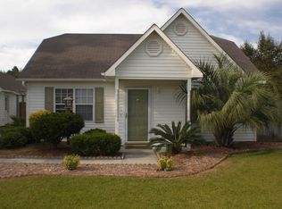 821 Gordon Woods Rd, Wilmington, NC 28411