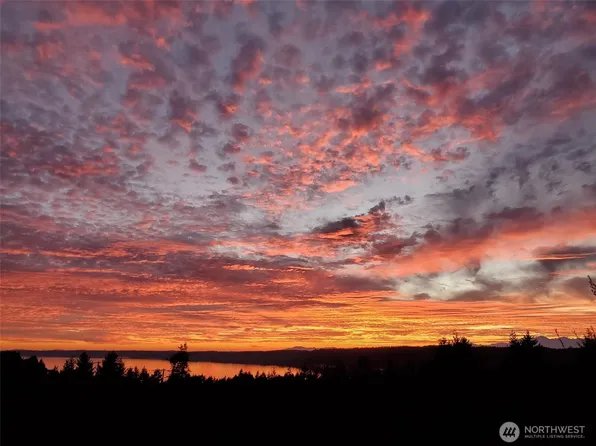 12908 57th Avenue NW, Gig Harbor, WA 98332
