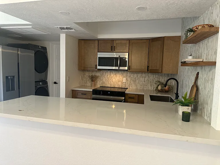 8649 E Royal Palm Rd #204 — Photo 19