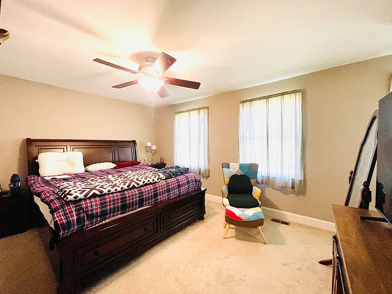 4 Millbank Ct — Photo 13