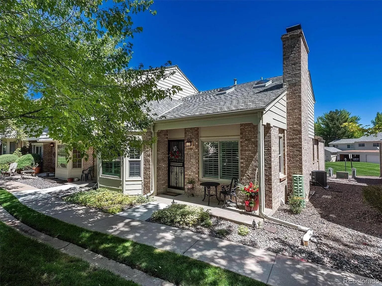 4 bed, 2973 sqft, $3,200 — Photo 1
