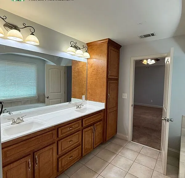102 Oak Ridge Trl SE — Photo 34