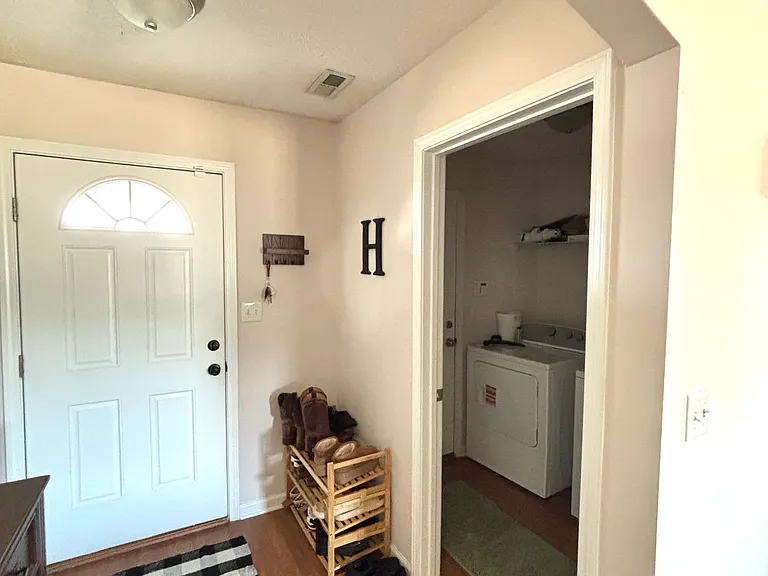 2513 Hunting Bow Dr — Photo 7