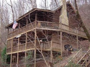 217 River Rd, ELLIJAY, GA 30540