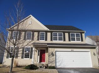 8401 Waterbury Dr, Joliet, IL 60431