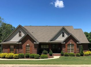 139 Eunice Dr, Guntown, MS 38849