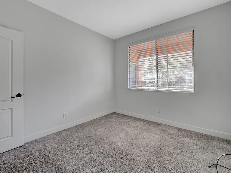 7717 Constanso Ave #204 — Photo 28