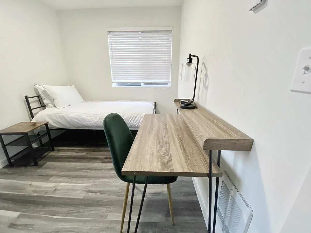 Brooklyn House — Photo 4