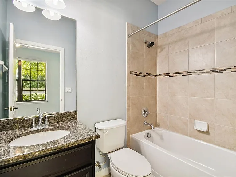 11027 Tahiti Isle Ln — Photo 11