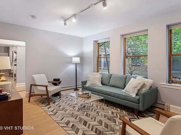 3rd image of 630 W Waveland Ave APT 1D