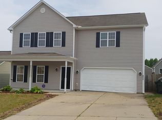 6804 Lakinsville Ln, Raleigh, NC 27610