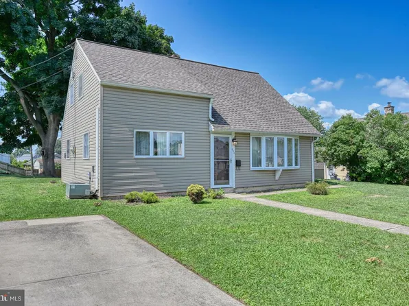 504 San Mateo Ln, Temple, PA 19560