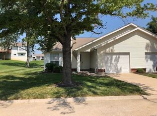 3134 Green Prairie Dr, Saint Charles, MO 63303