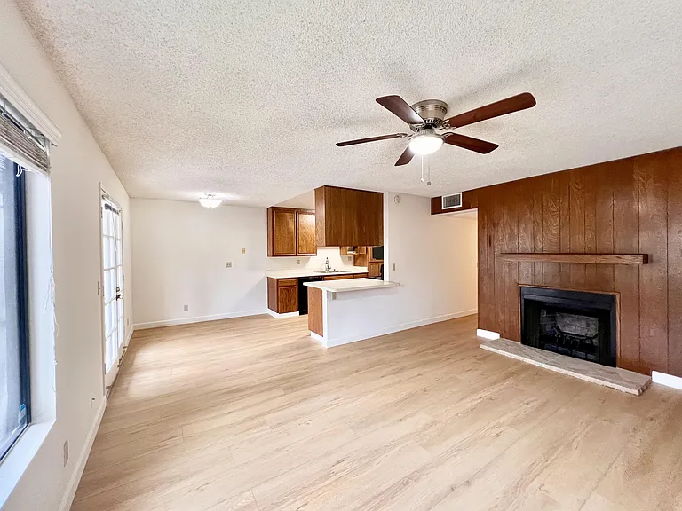 Living Room / Dining Area