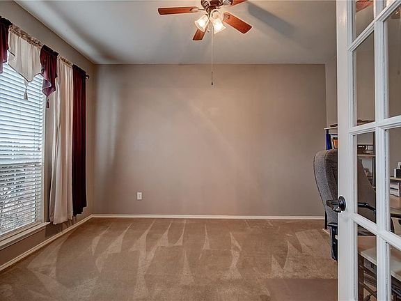 4th image of 2900 Rockford Ct