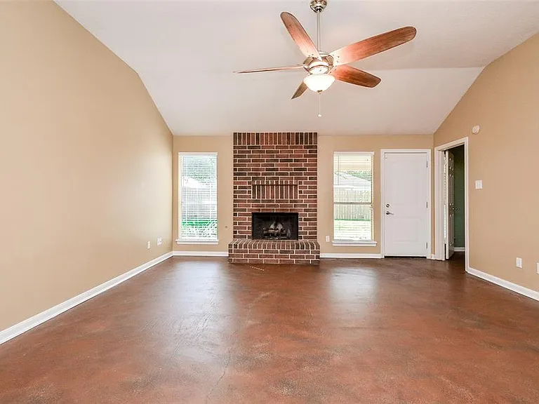22823 Williamschase Dr — Photo 12
