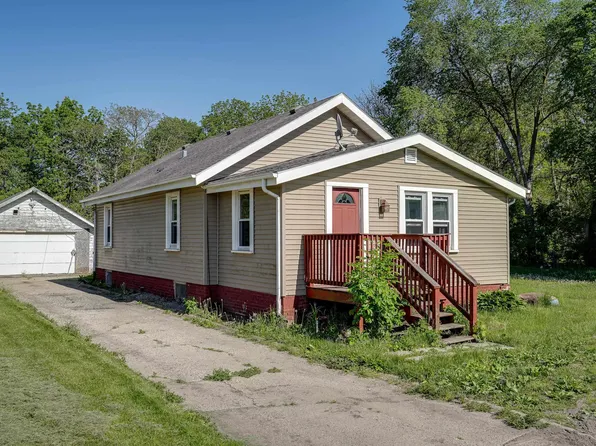 5117 S County Road D, Afton, WI 53501