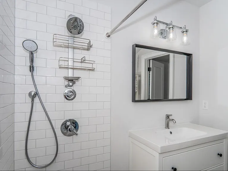 2416 E Clark St #1 — Photo 5