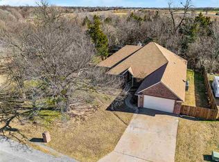 302 Timber Creek Cir, Fletcher, OK 73541