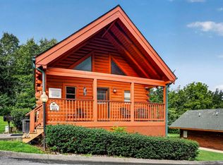 208 Moose Ridge Way, Pigeon Forge, TN 37863
