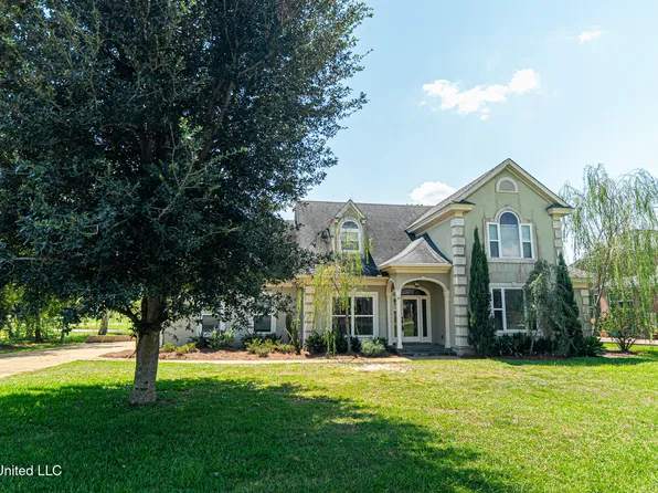 19239 Champion Cir, Gulfport, MS 39503