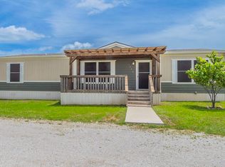 1353 Speedway Dr, Rhome, TX 76078