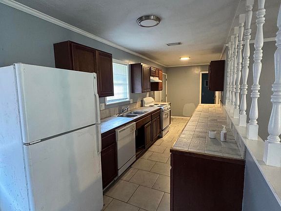 5th image of 133 City Park Cir