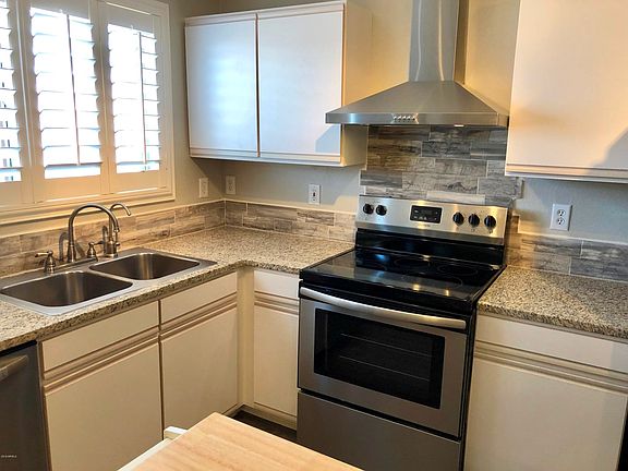 FFCBFE49-61B0-49FA-BCE3-AB165F71F436