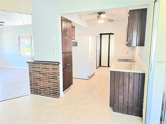 5th image of 17 Kepner St