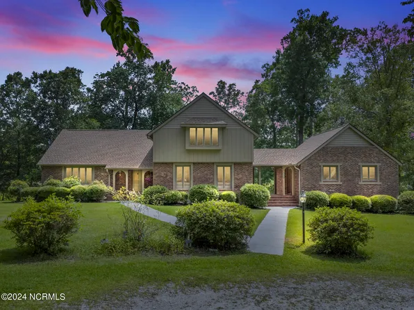 126 Provincial Lane, Jacksonville, NC 28546