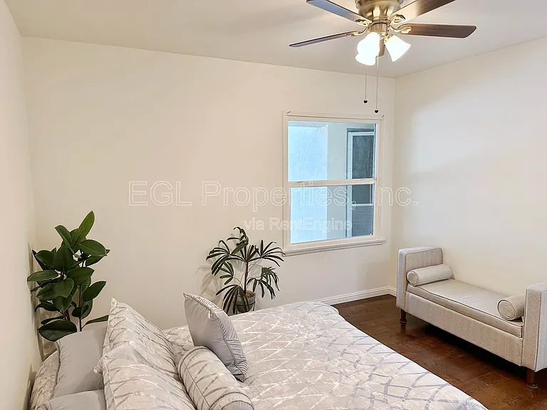 5122 Lemon Grove Ave — Photo 11