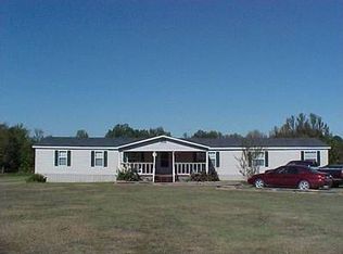 1206 Harris Rd, Thaxton, MS 38871