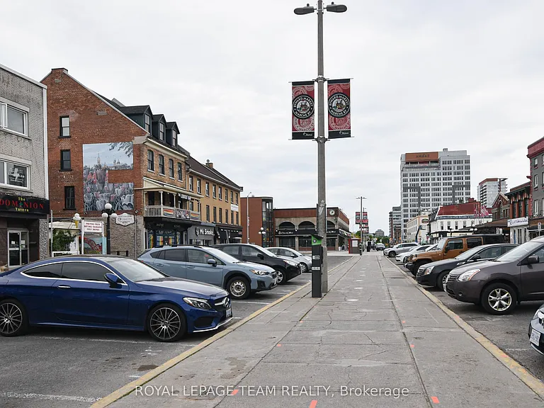 21 York St #1 — Photo 15