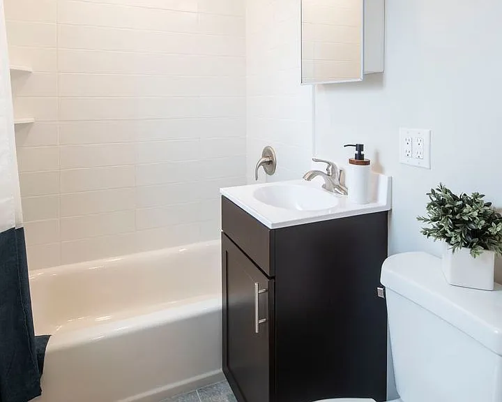 The Parkview at Polifly: In-Unit Washer & Dryer, Heat and Water Included, and Cat & Dog Friendly — Photo 21