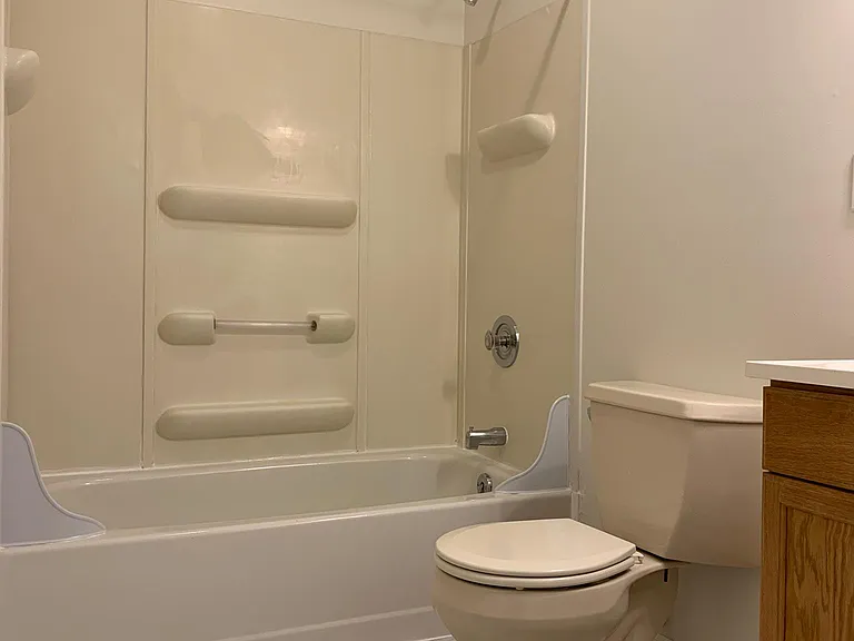 27 Buena Pl #5 — Photo 26