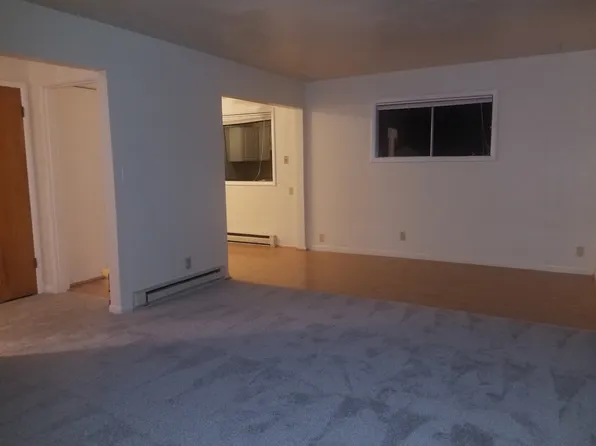 826 25th St SE #828, Salem, OR 97301