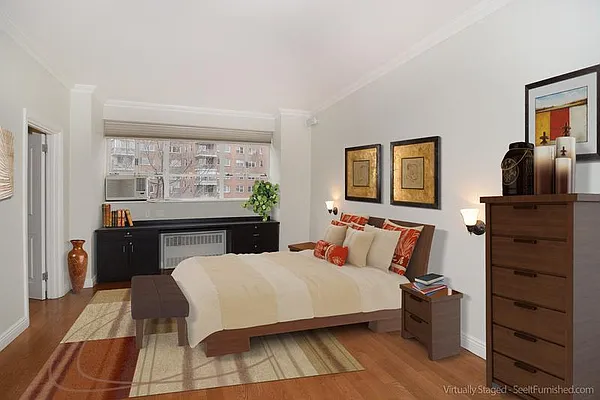 Sold by Robert E. Hill  | media 23