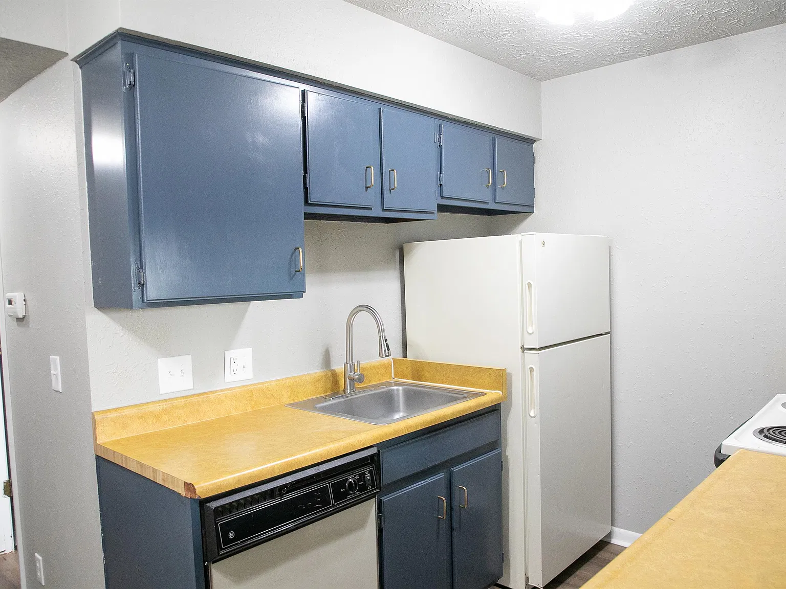 Copperleaf - PGO - 4216-52 — Photo 2